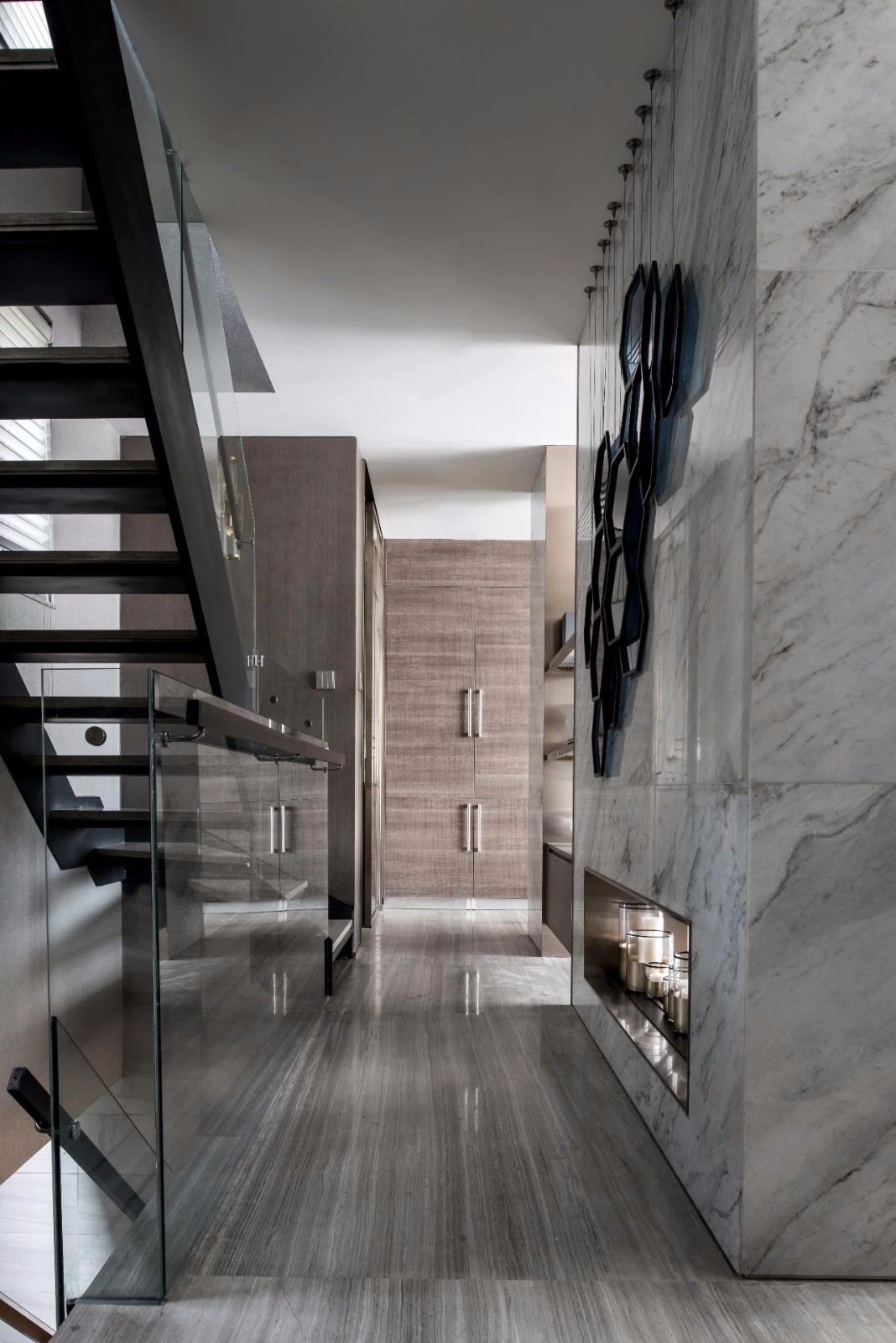 南京宝华山南麓高级灰现代风别墅设计-13