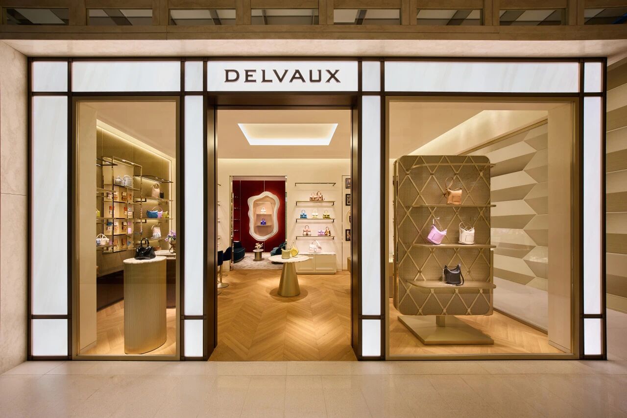 新作｜德尔沃Delvaux亚洲精品店   Vudafieri Saverino Partners-11