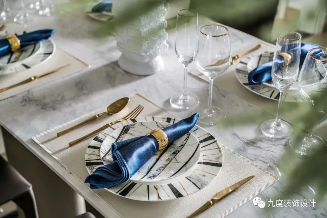 中海·锦江城 KAWS 风格样板间 | 摩登蓝色世界-17