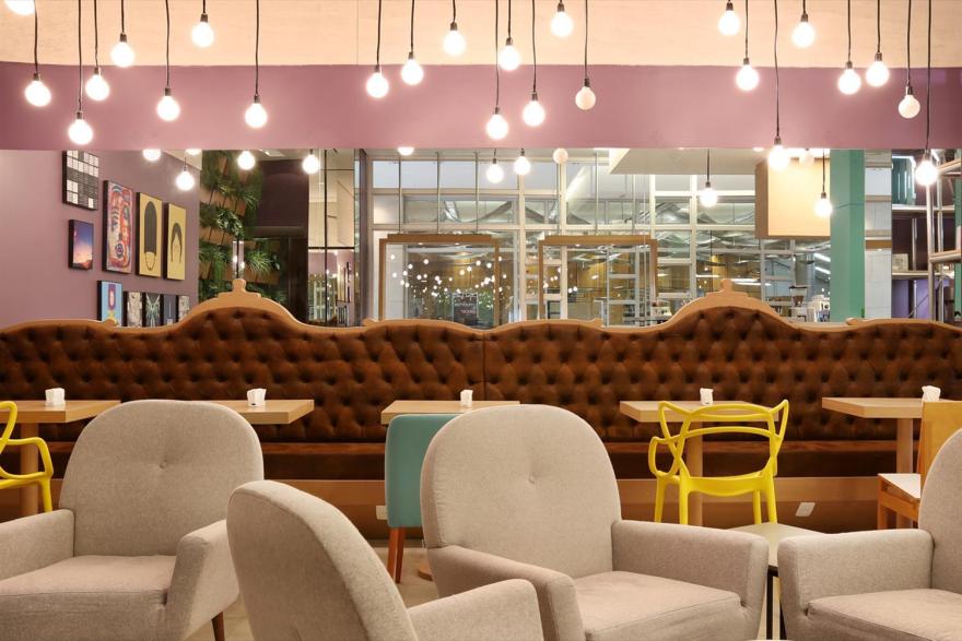 巴西 Sofá Café | 家的温馨与英伦风的完美融合-8