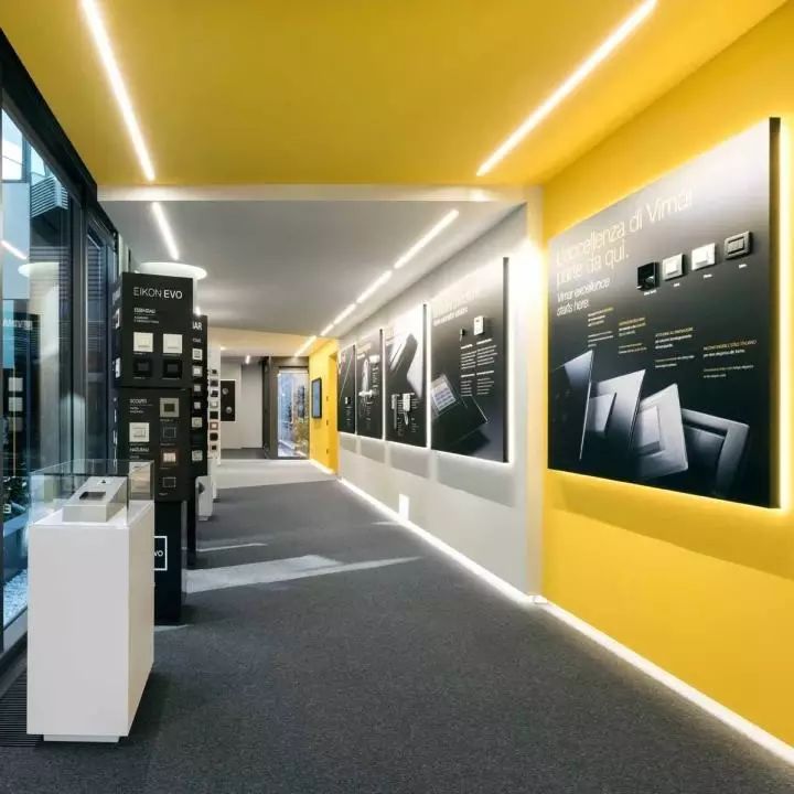 【59期】11月28最新精品零售空间设计-24