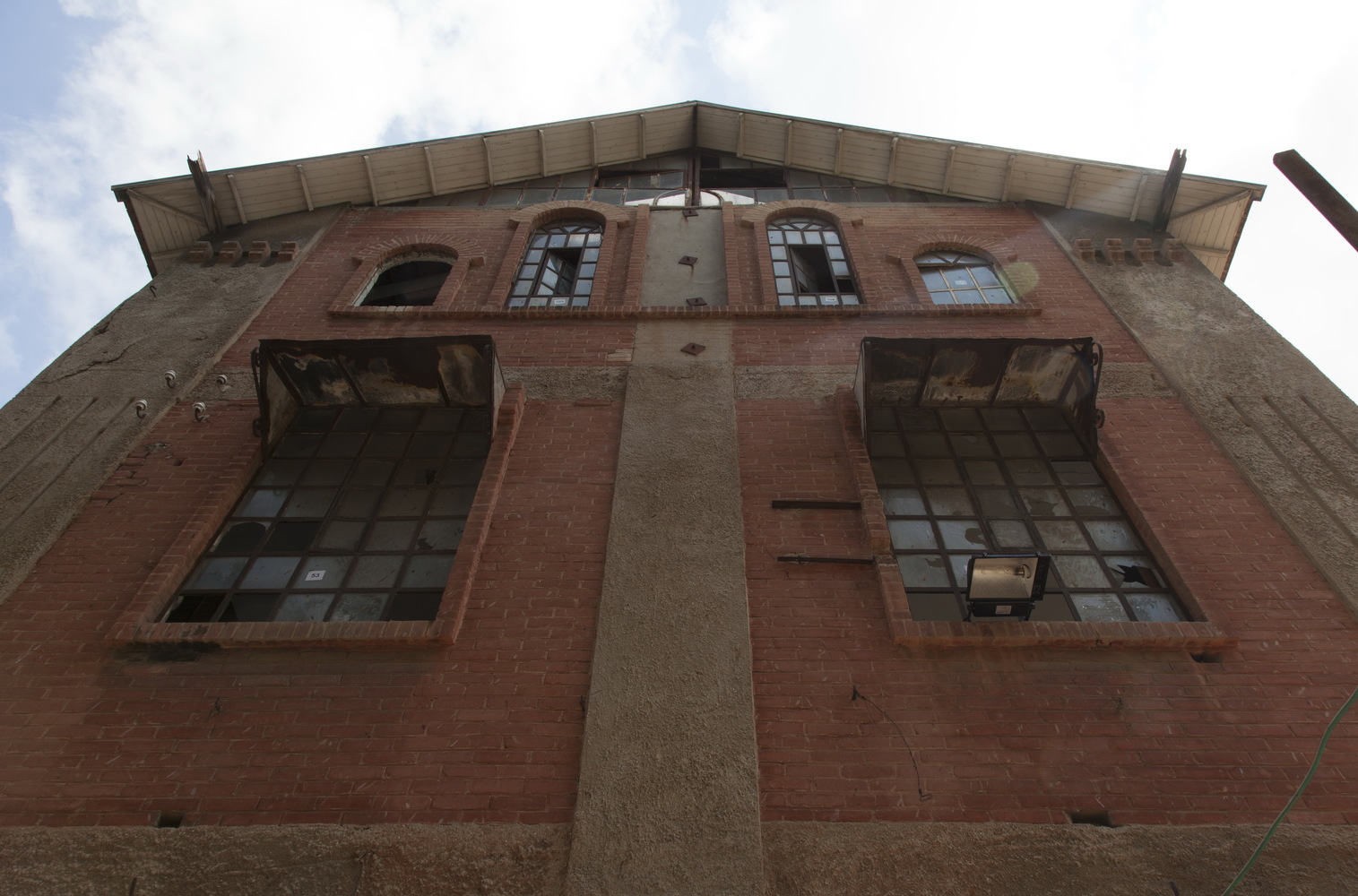 洛奇亚工厂大楼改造-68