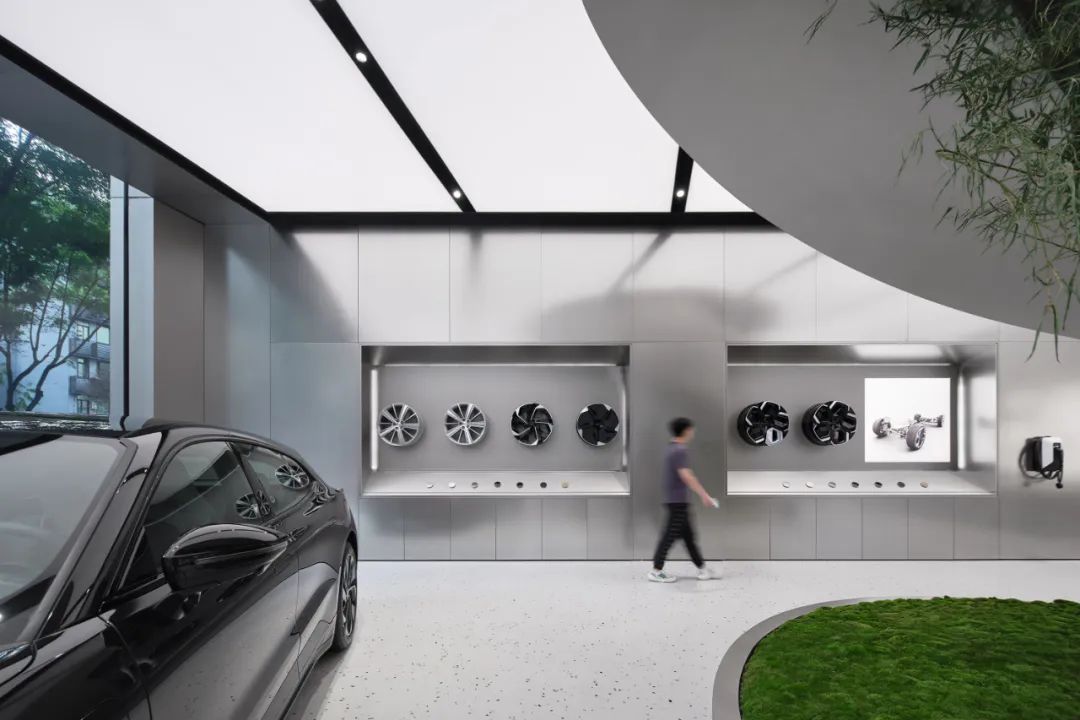 极氪中心·成都太古里丨中国成都丨HATCH Architects 汉齐建筑-32