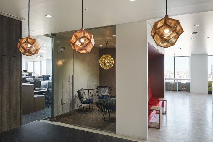 东京·大都会人寿 办公总部  Garde-1