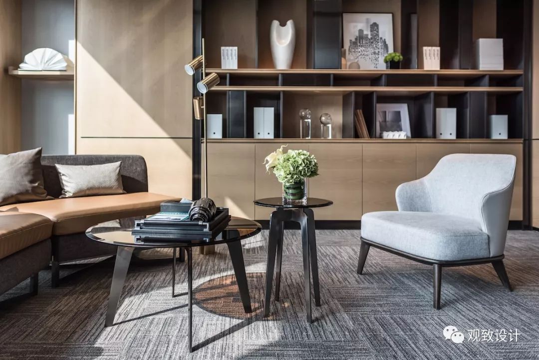 成都中天天盈誉峰 M6 写字楼样板间 | 精英风范的现代办公空间-43