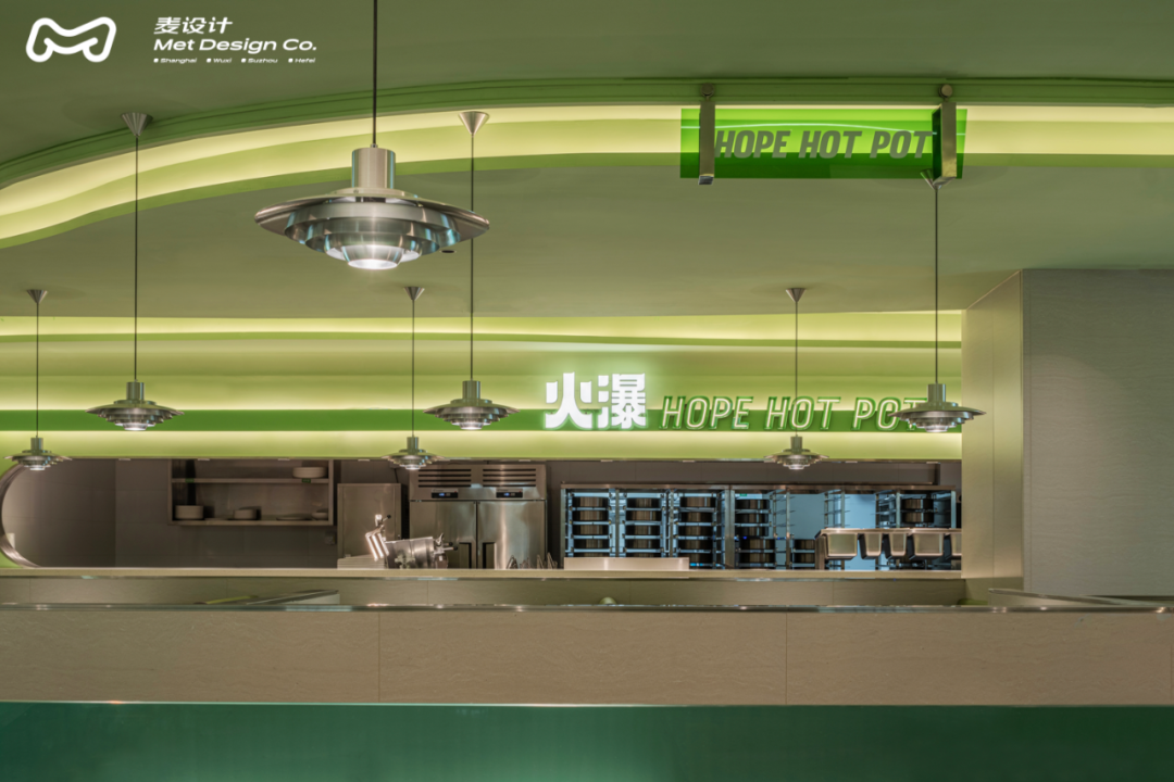 火瀑椒麻火锅恒隆店 · 年轻化高级感空间设计丨中国武汉丨麦设计-30