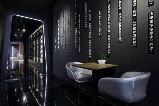 造梦空间 | 遨游太空中的读书体验-40