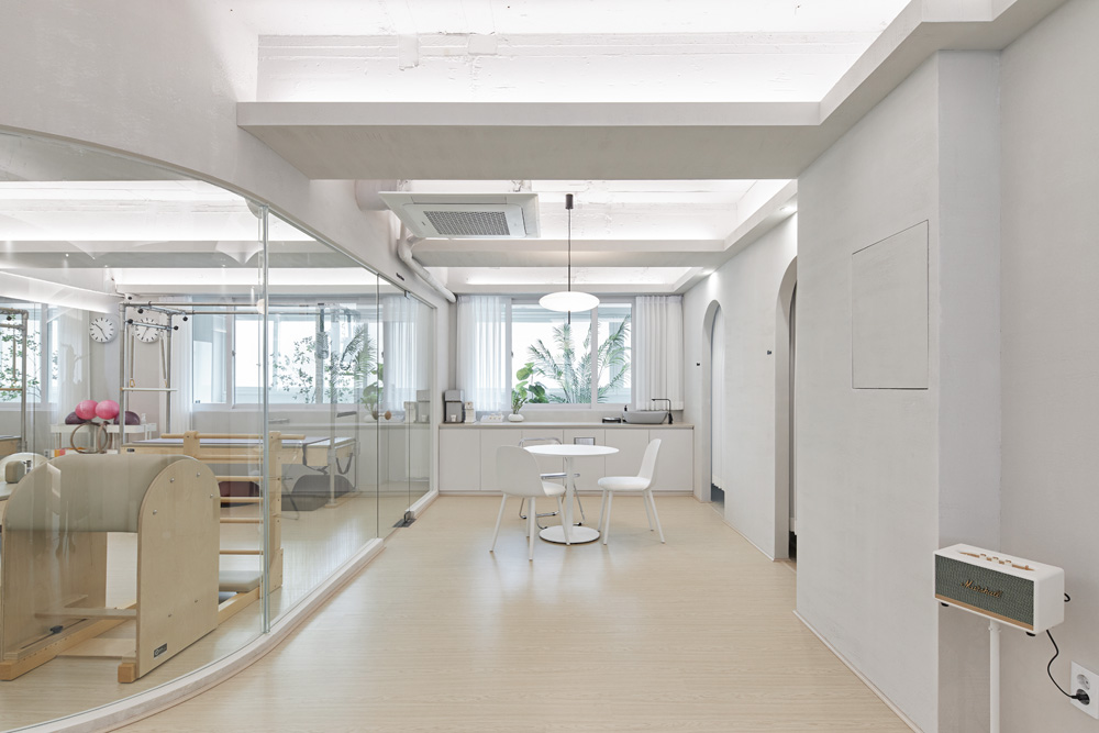 简约白色 28 平米 Plateau 中心室内设计-5