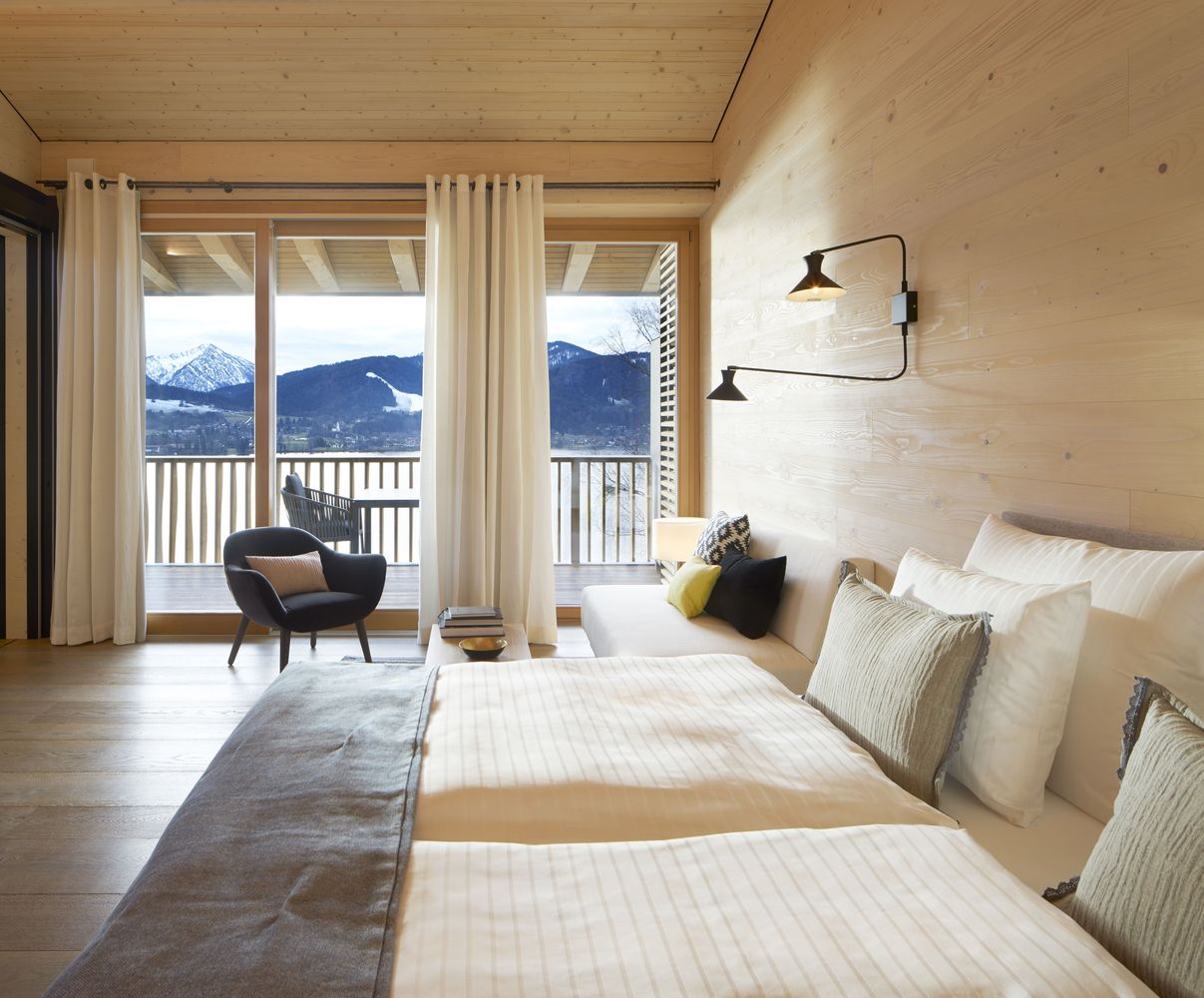 Alpine Chalets  landau+kindelbacher Architekten Innenarchitekten-28