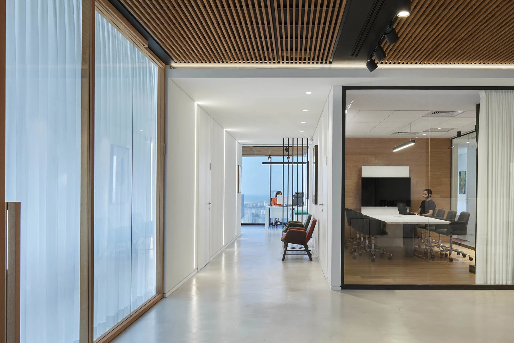 博阿兹·本·祖尔及合伙人律师事务所-34