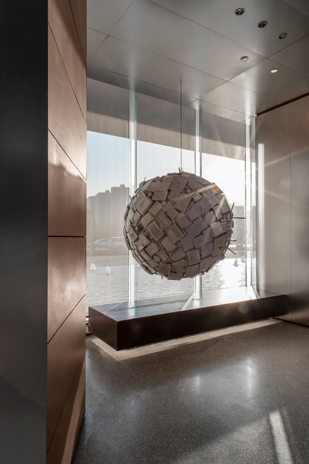 星际遐想 · 长沙京东洋湖销售中心丨中国长沙丨广州道胜设计有限公司-24