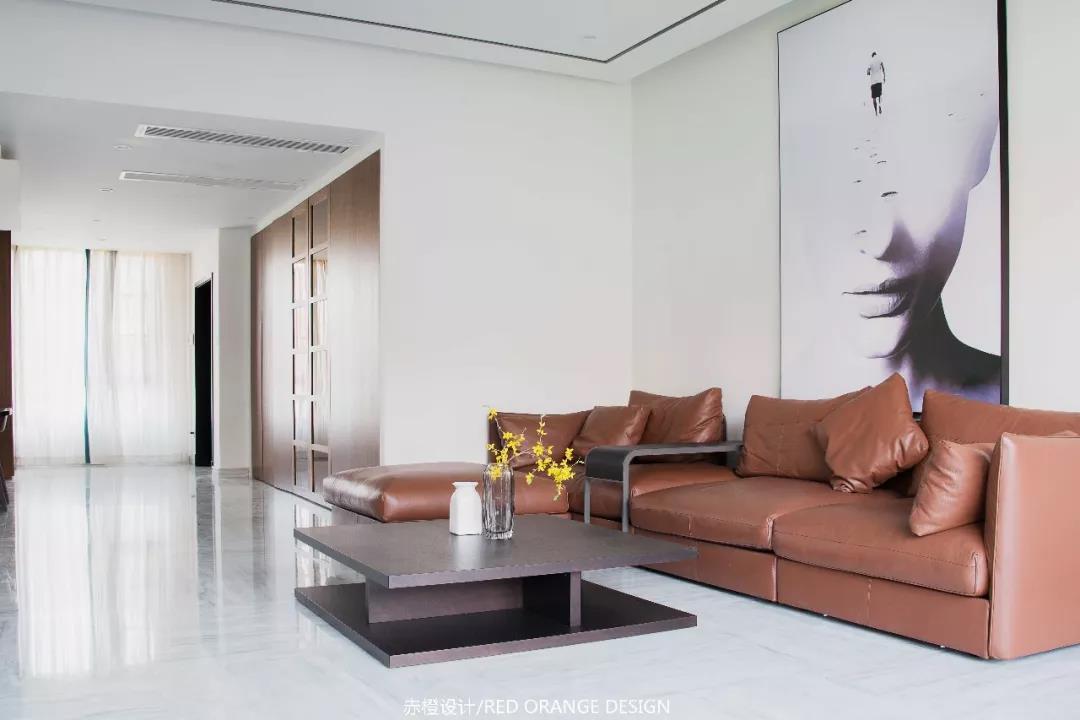 微风中的探戈——原木咖啡色调的简约住宅设计-11