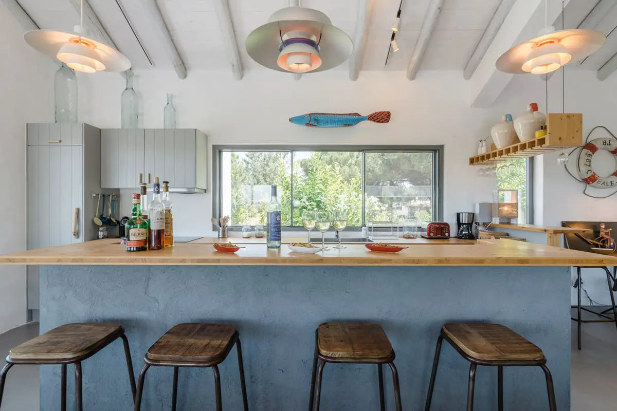 葡萄牙度假别墅 | 色彩斑斓的泳池边天堂-5