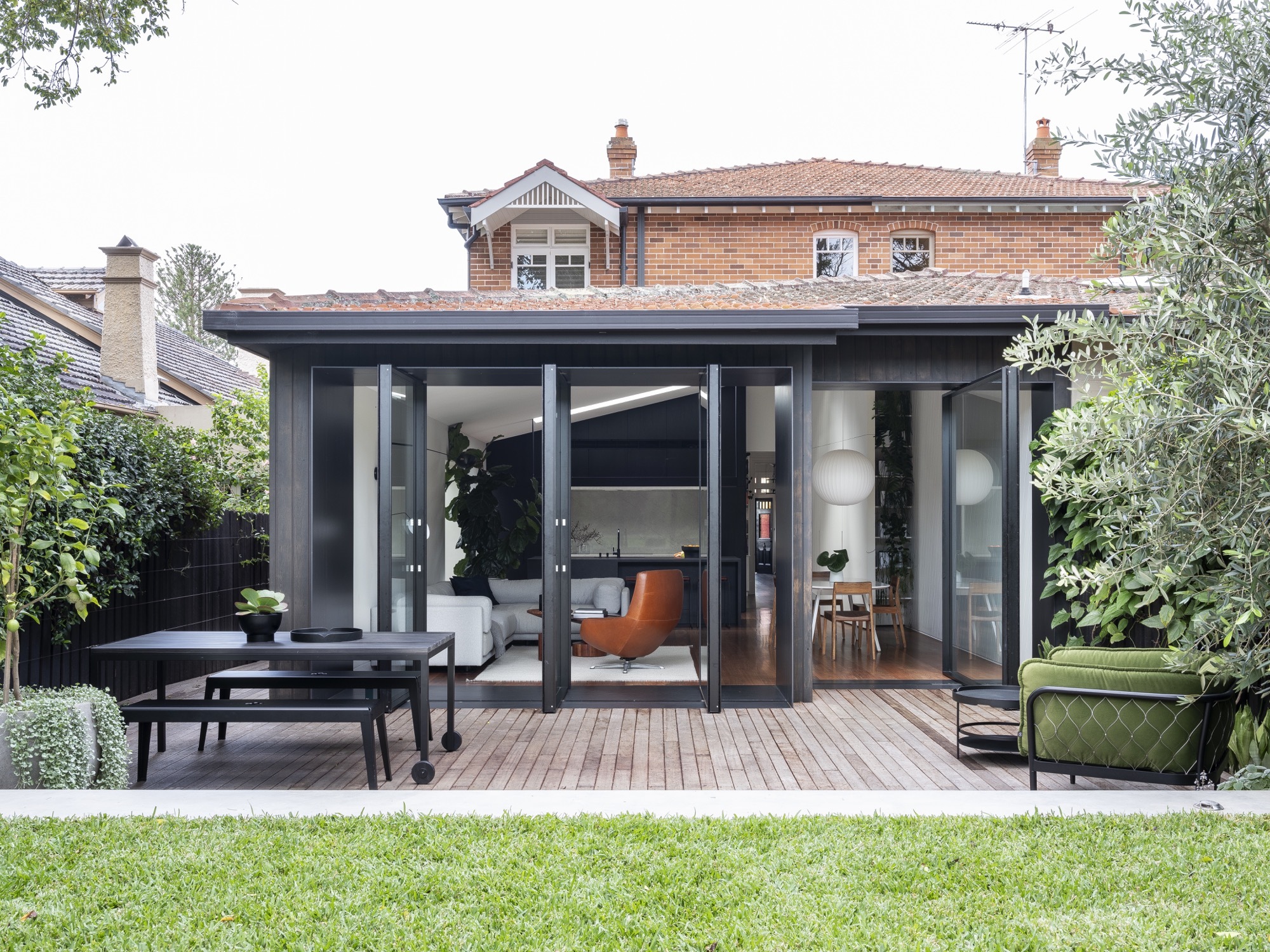 Framed House / Luis Gomez-Siu Design Studio-11