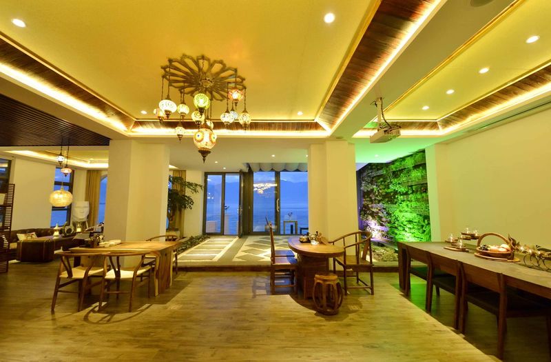 艺栈巴巴|云天海客栈设计-17