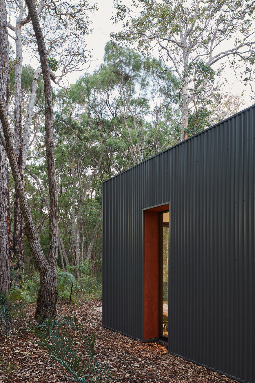 Hidden House / Archterra Architects-30