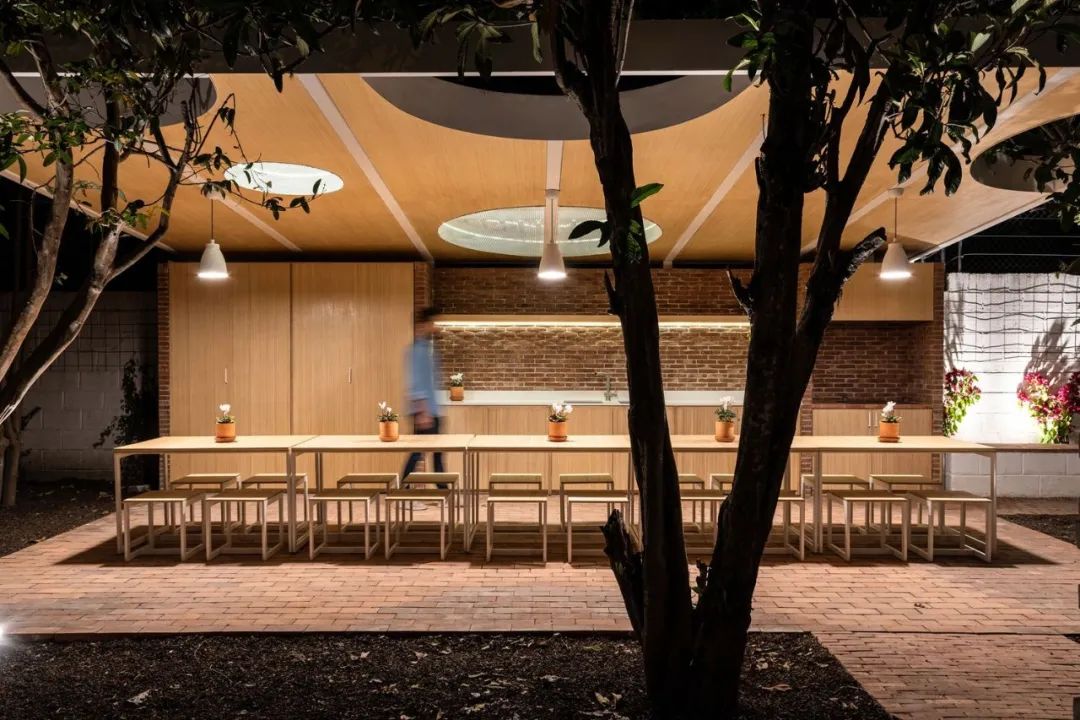 蔚来花园|果园里的休息室丨URLO-18