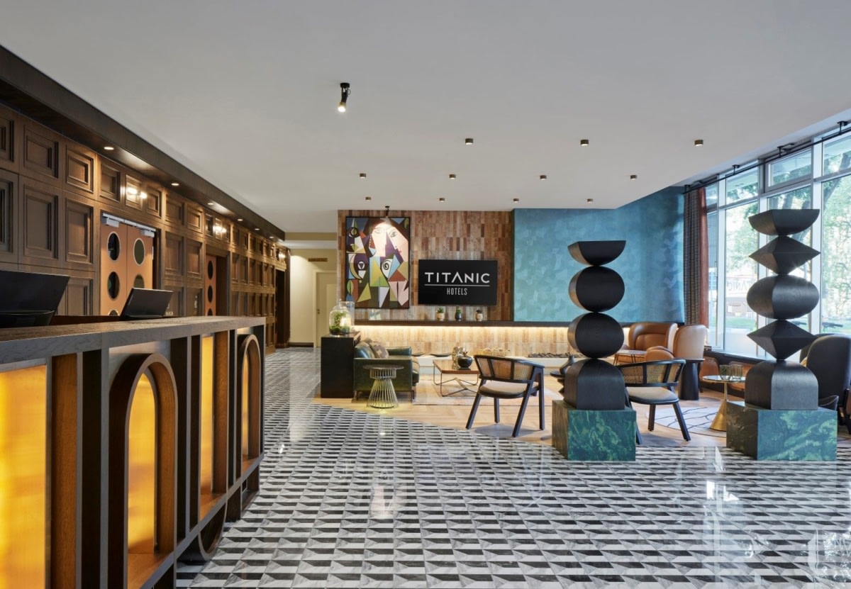 Titanic Comfort Kumfuerstendamm Berlin Hotel，复古现代风设计打造独特氛围-14