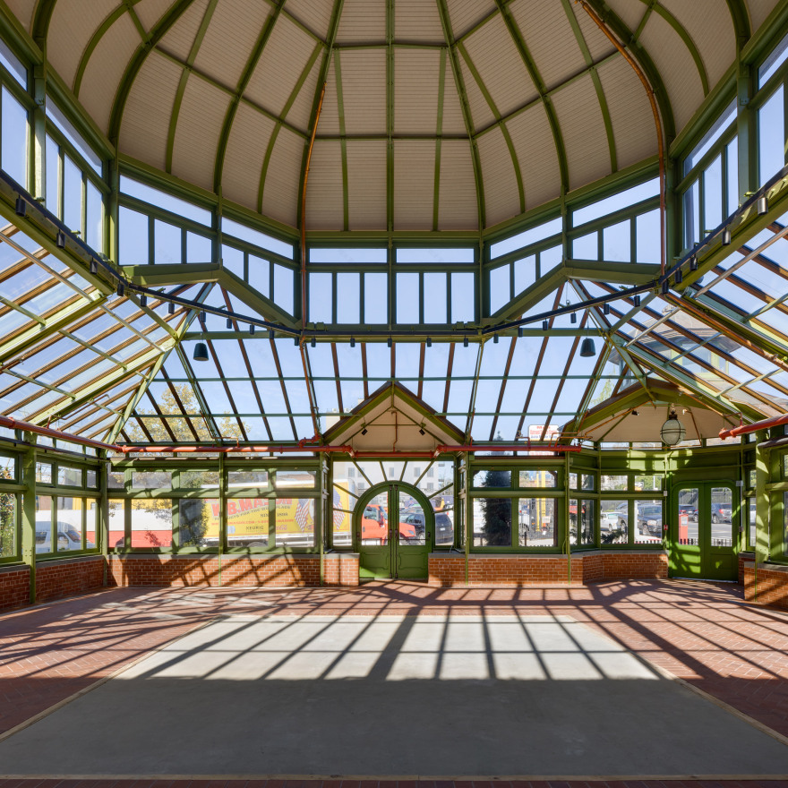 ARO改造纽约绿木公墓温室为迎宾中心丨美国纽约丨ARO(Architecture Research Office)-20