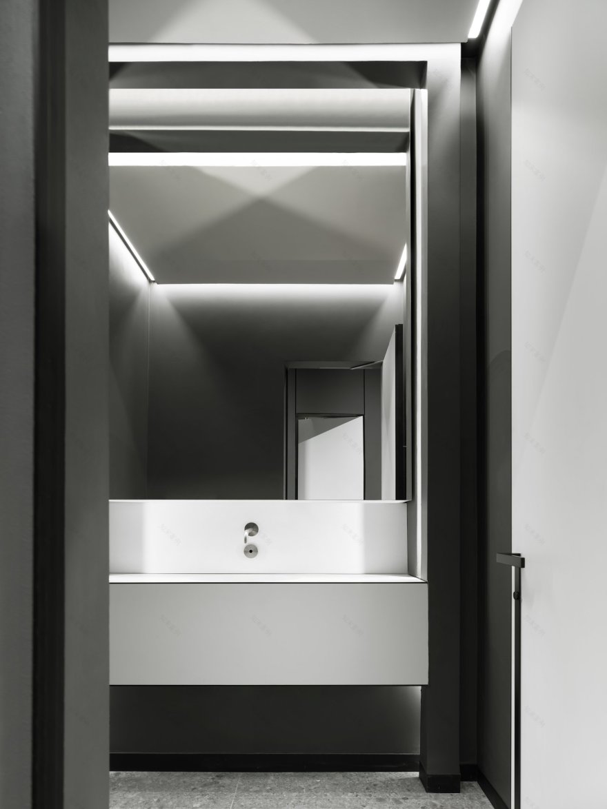 新乌连戈伊机场商务贵宾室“北极光”丨俄罗斯丨VOX Architects-32