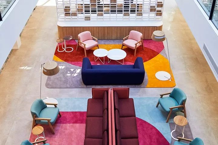 澳大利亚 TBS 慈善总部，彩虹色调打造活力空间-25