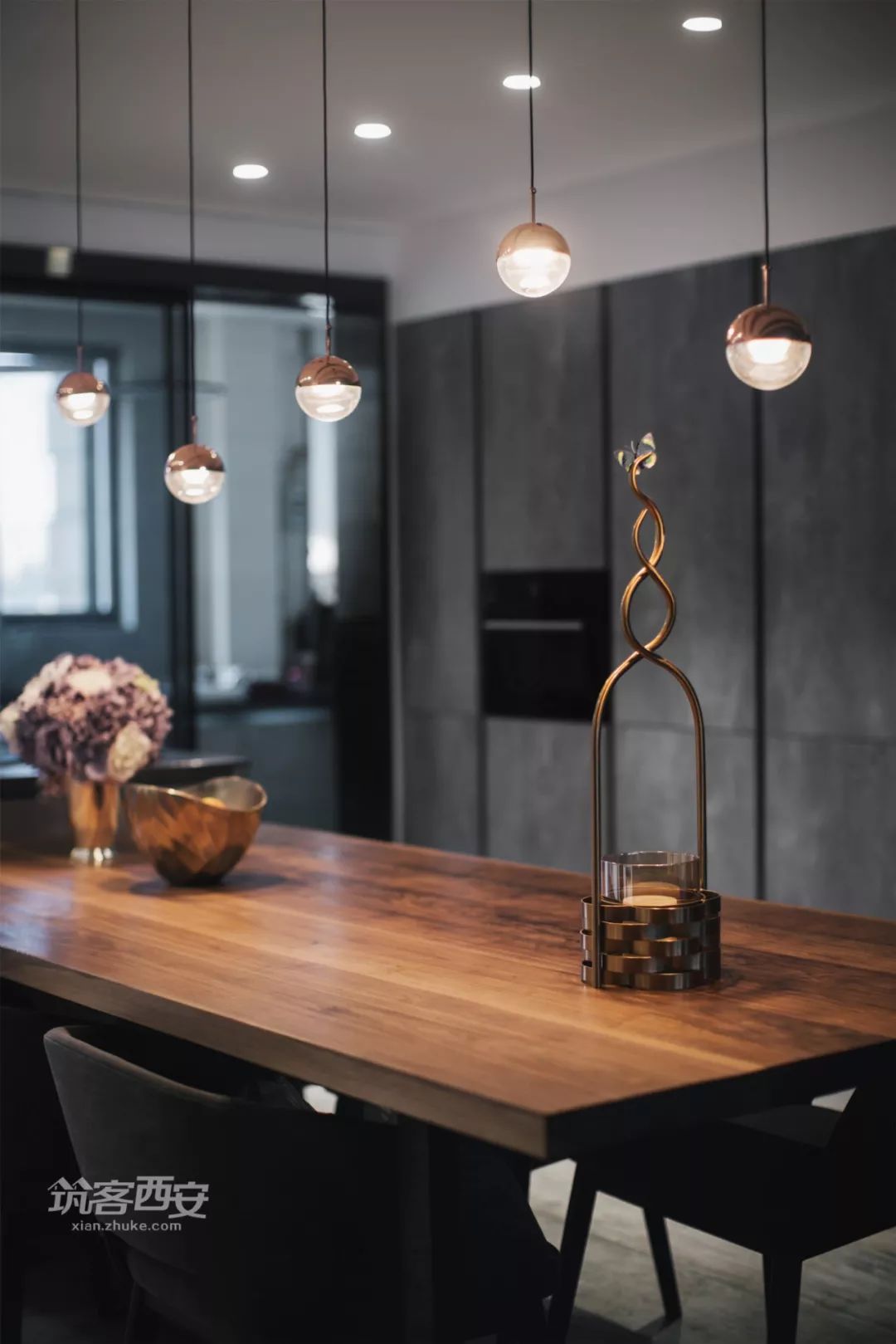 灰色++ 粉色,魏一琳设计师打造绅士空间-59