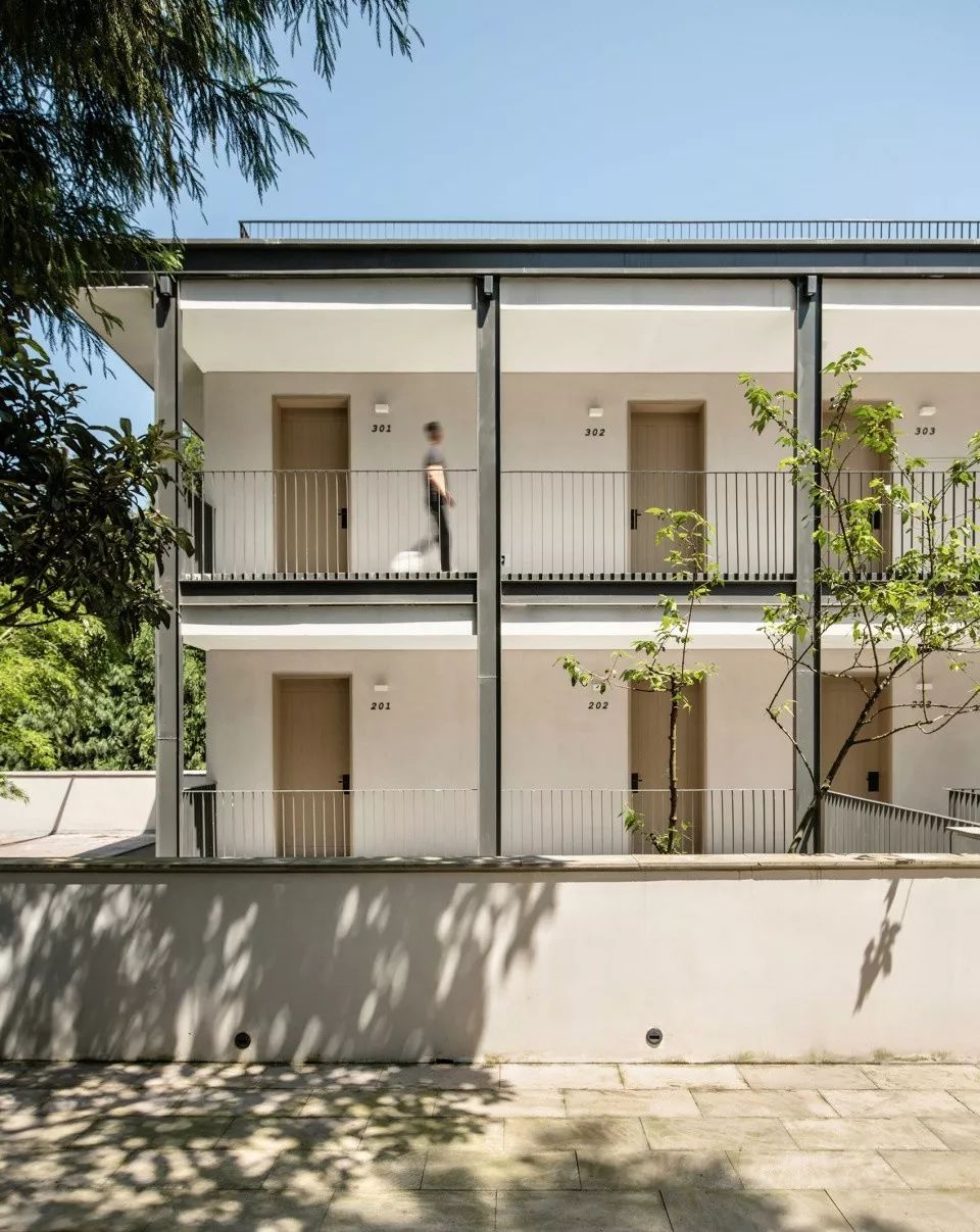 8个经典老建筑改造:老厂房、祖宅、乡村小学、空心村...
-144