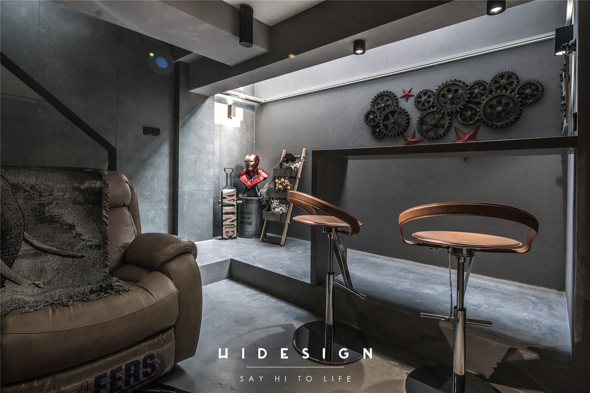 深色工业风重塑阿斯加德,功能分区打造年轻夫妻理想居所-48