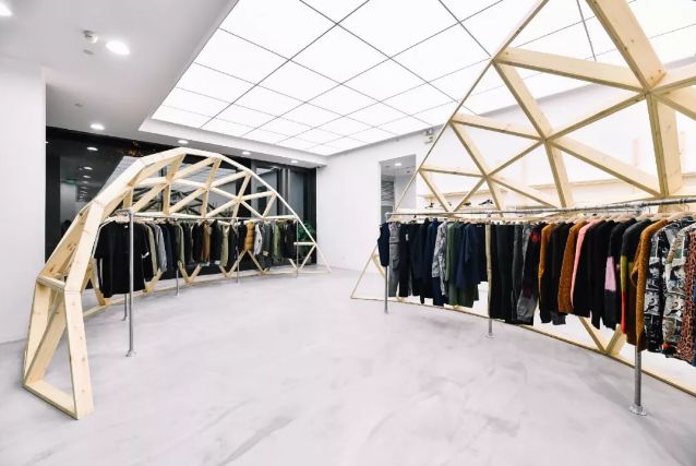 魔都新潮牌店盘点 | Supreme、INVINCIBLE 等品牌齐聚上海-24