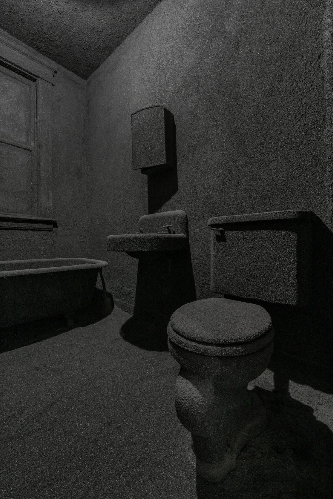 首发 | Anders Ruhwald：将废弃的底特律建筑改造成全黑装置-24