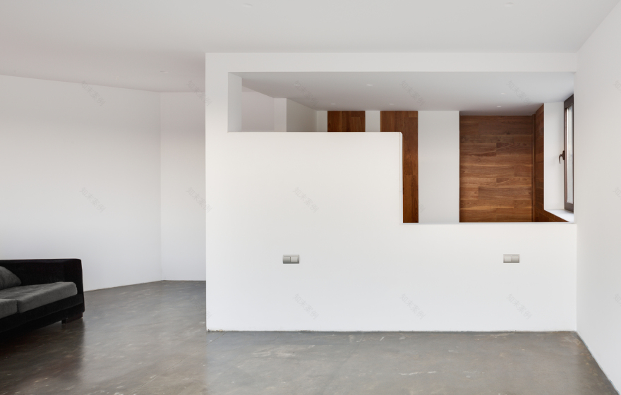 西班牙小城中的石筑家园-33