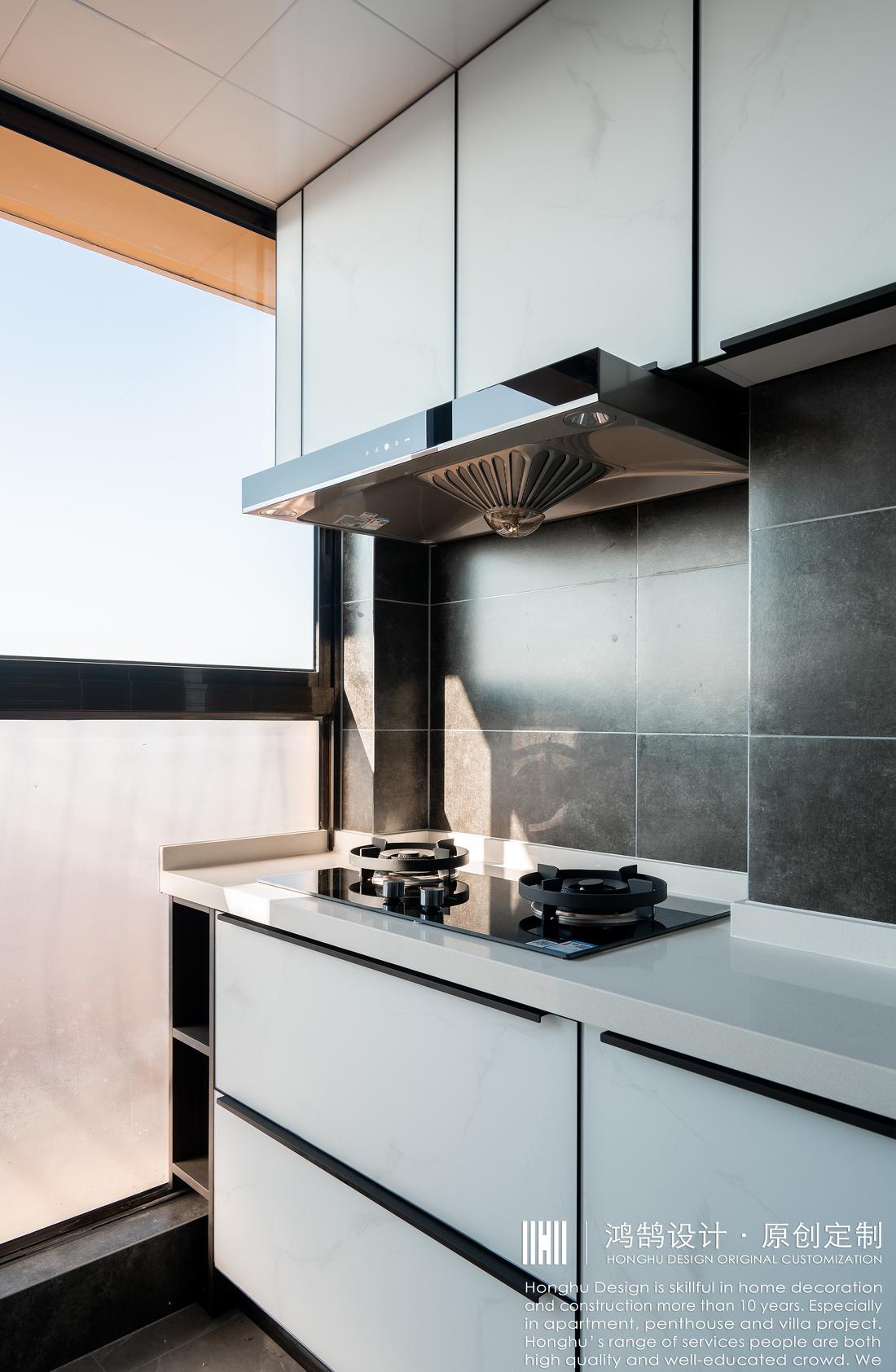 折叠楼梯变直线，小阁楼变时尚现代居-32