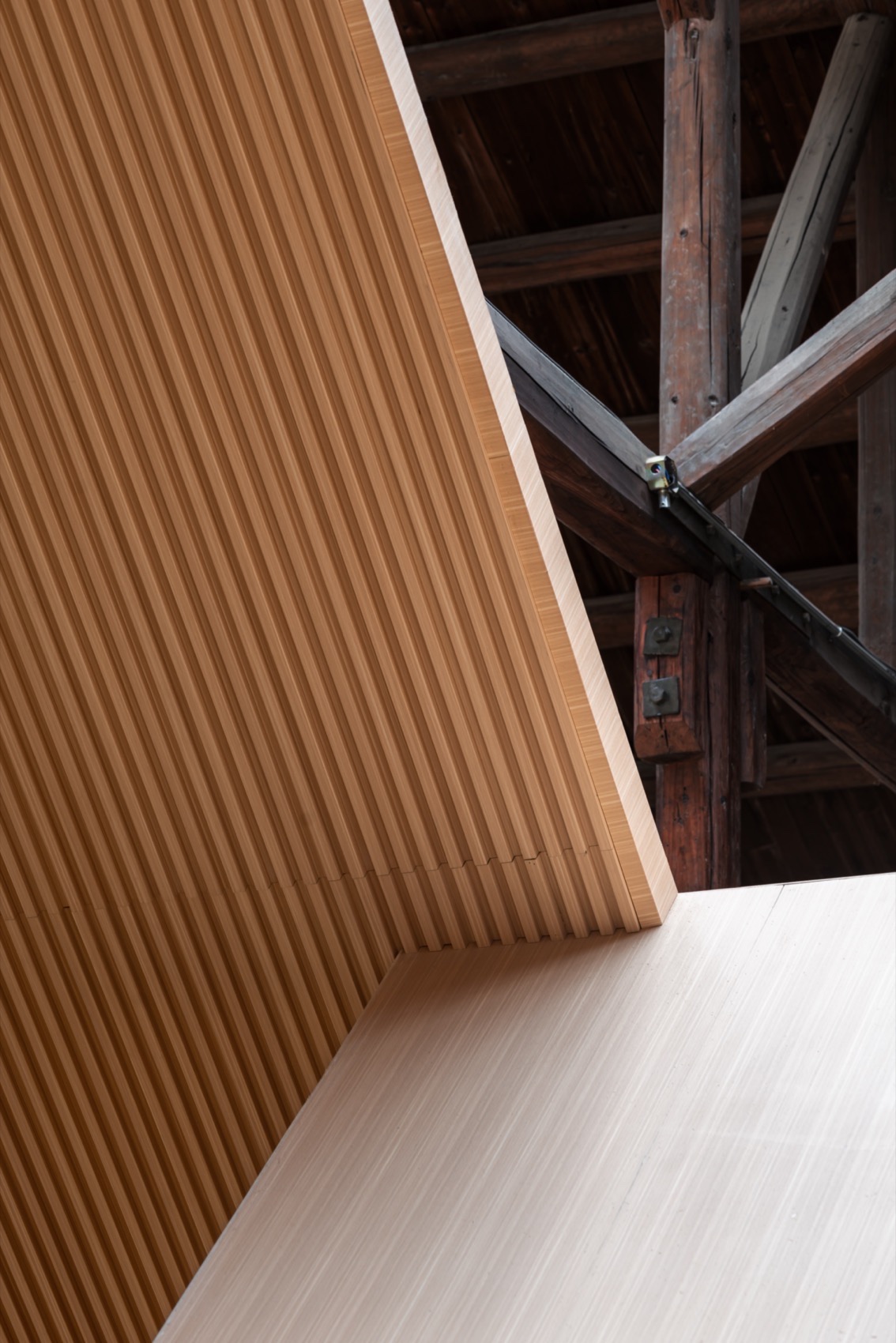 “仓中仓”媒体发布中心 | 旧仓库焕新生的空间魔法-45