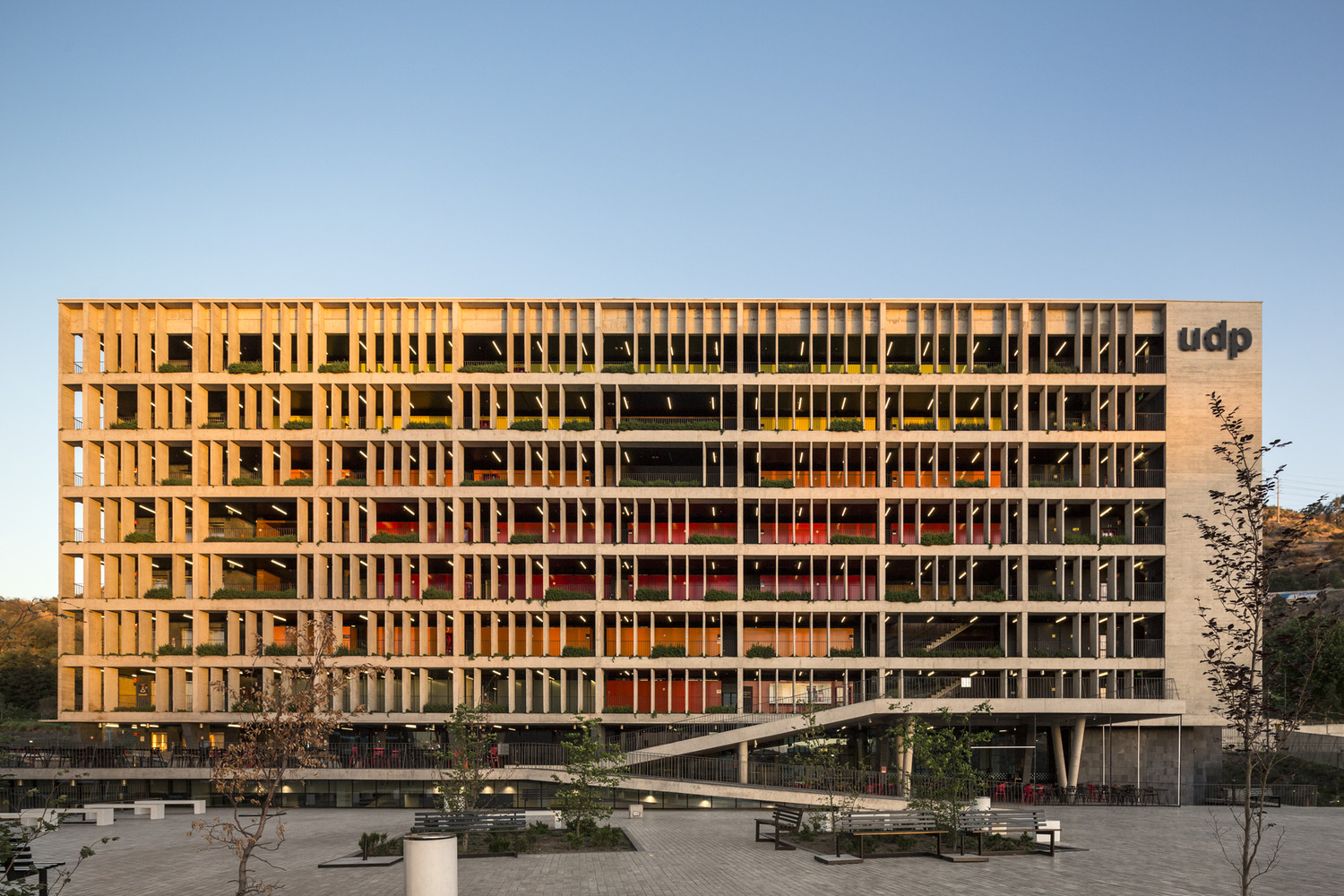 School of Economics and Business Diego Portales University  Rafael Hevia + Rodrigo Duque Motta + Gabriela Manzi-56