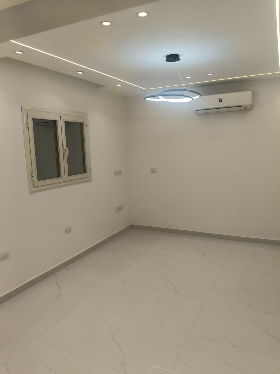 Interior location-20