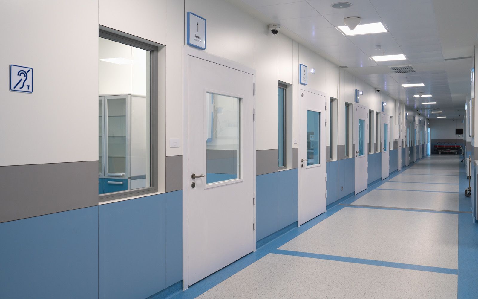 High-Tech Clinic Beloostrov Wayfinding System-29