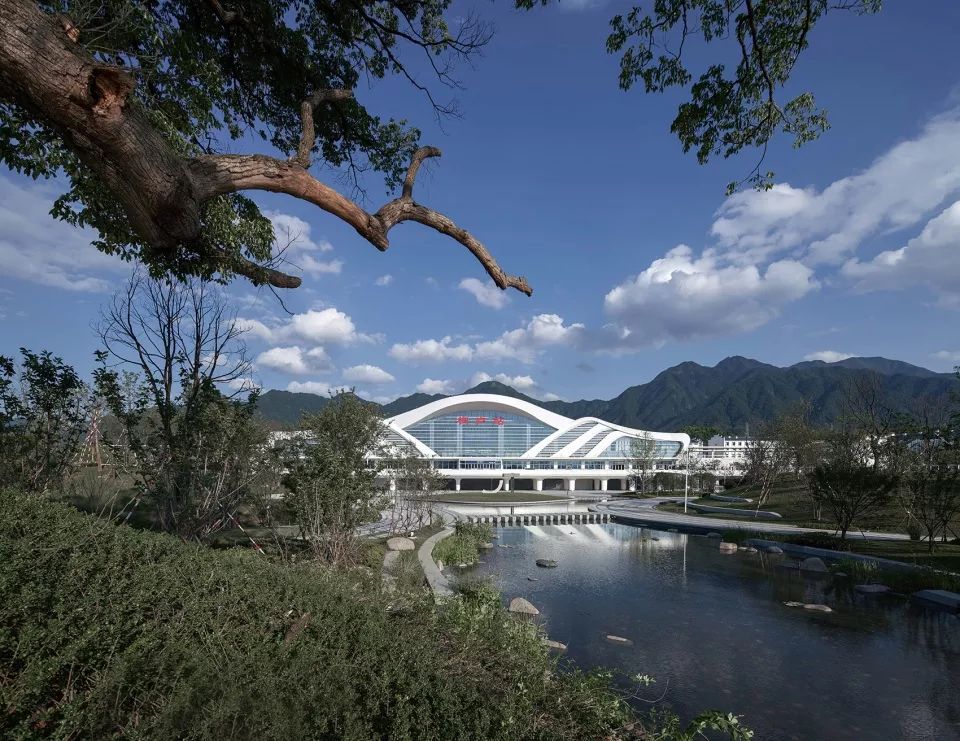 杭州桐庐高铁站,富春山水微缩之美-11