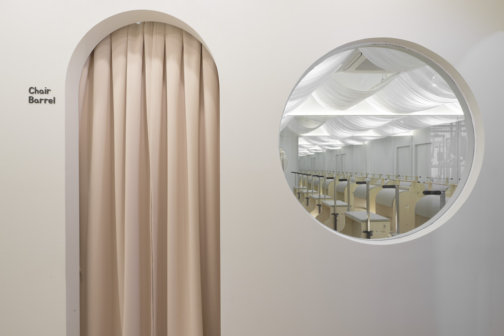 粉色点缀的 41 平米私人健身会所-14