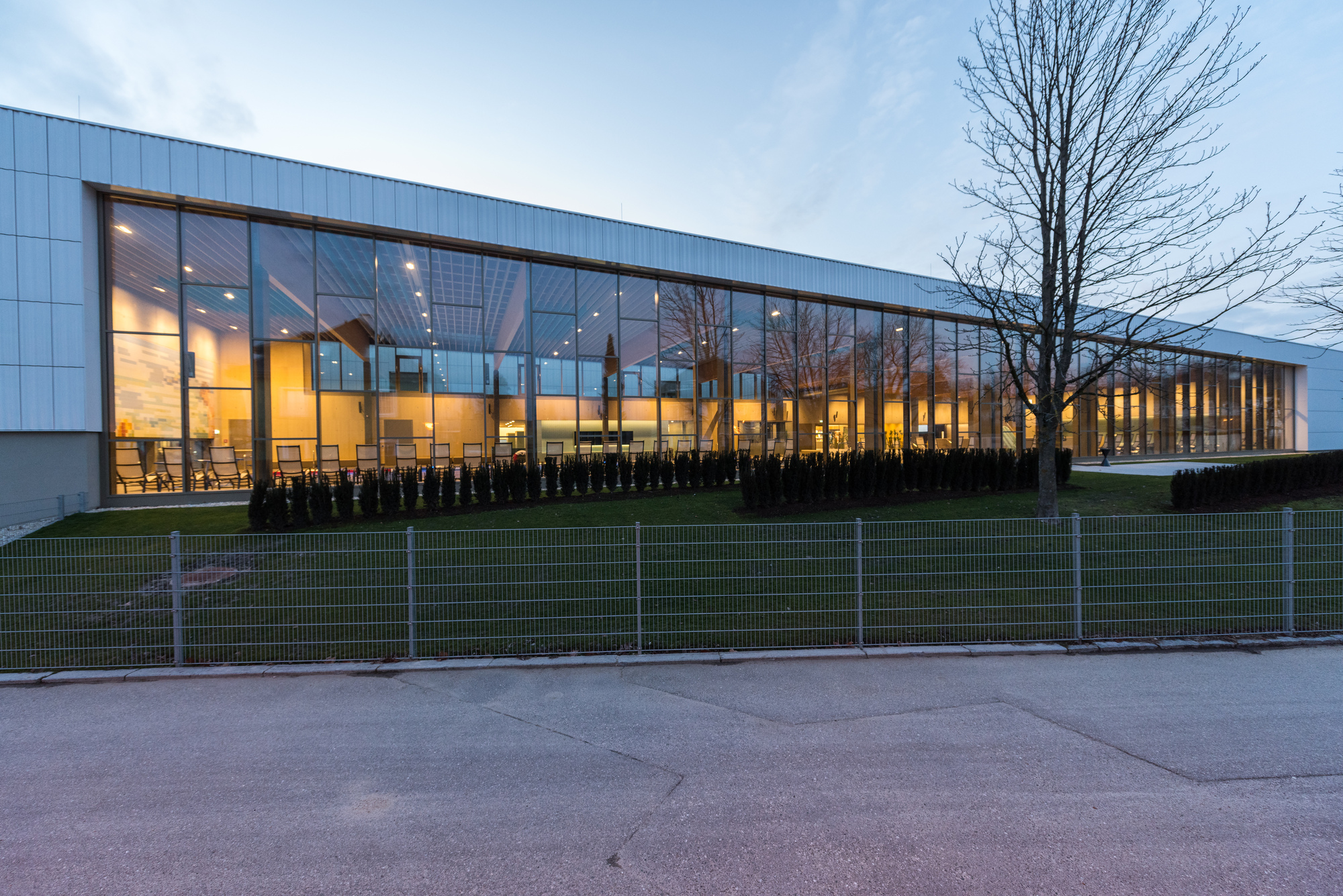 体育馆(Gärtner+Neururer丨体育馆丨Hallenbad Ried Im Innkreis Sauna and Pool)-41