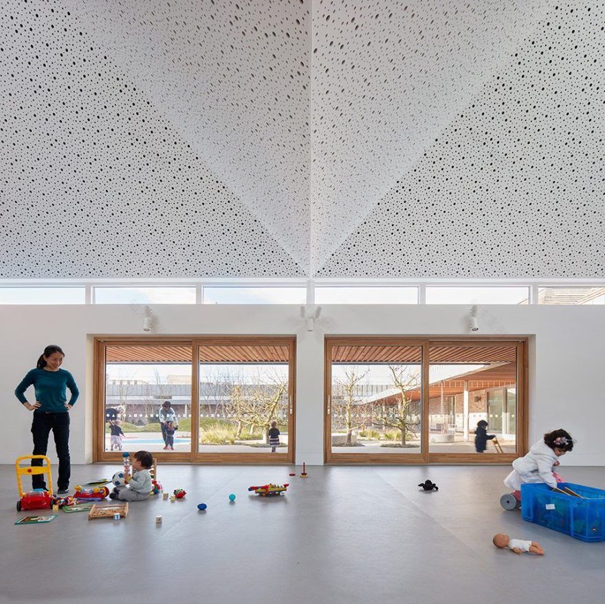 英国剑桥大学社区中心与托儿所-22