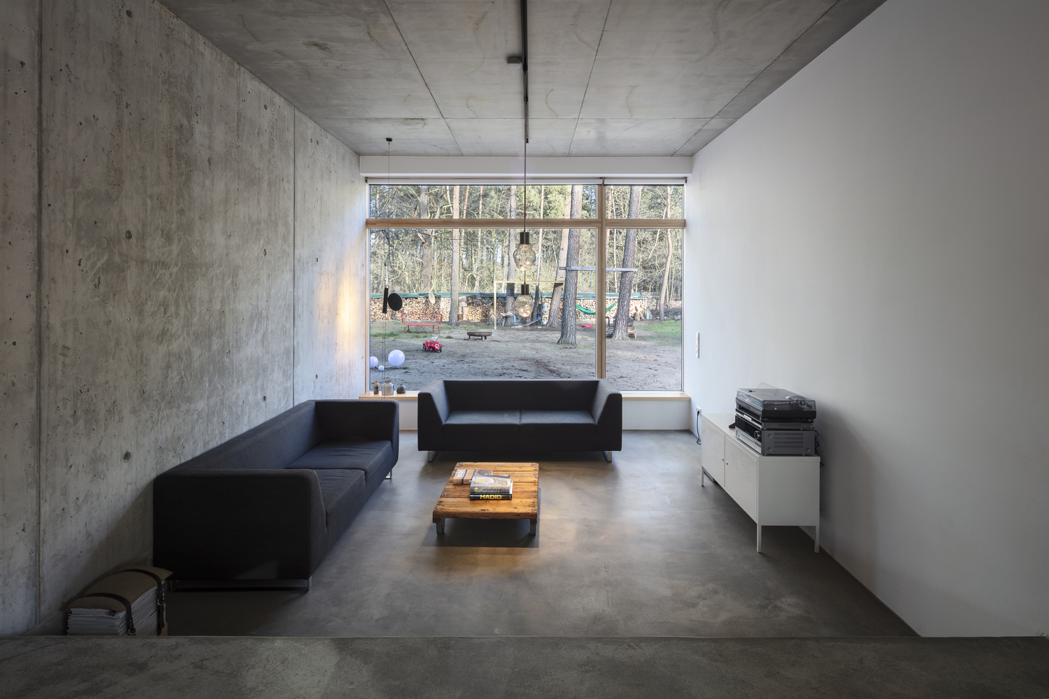 德国 Schulzendorf 家庭别墅丨Transstruktura-53