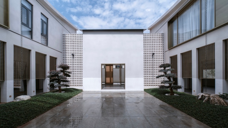 云南红河哈尼族彝族自治州弥勒市方院丨中国红河丨素造建筑-14