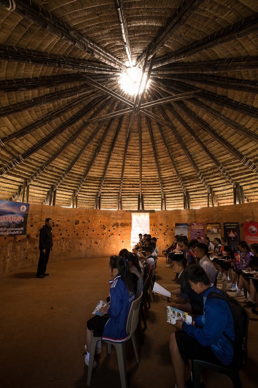 边境森林火控站的生态多功能教室-18