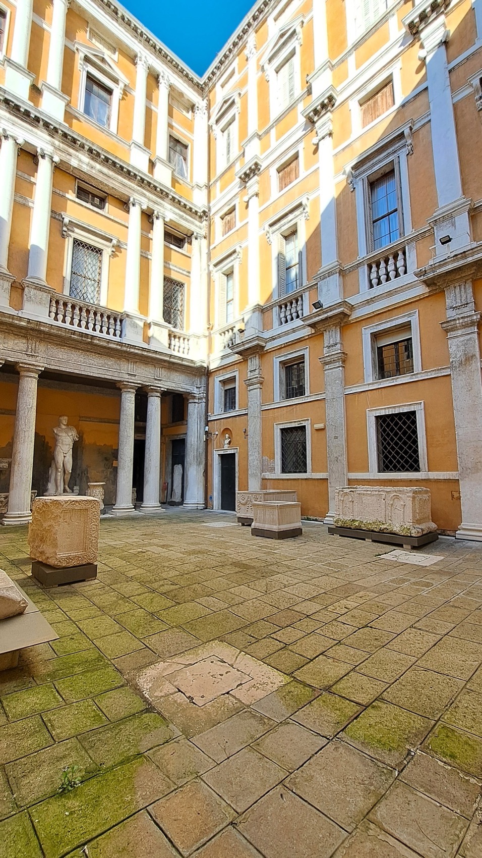 意大利威尼斯国家考古博物馆·特别装置艺术展《LINES》-64