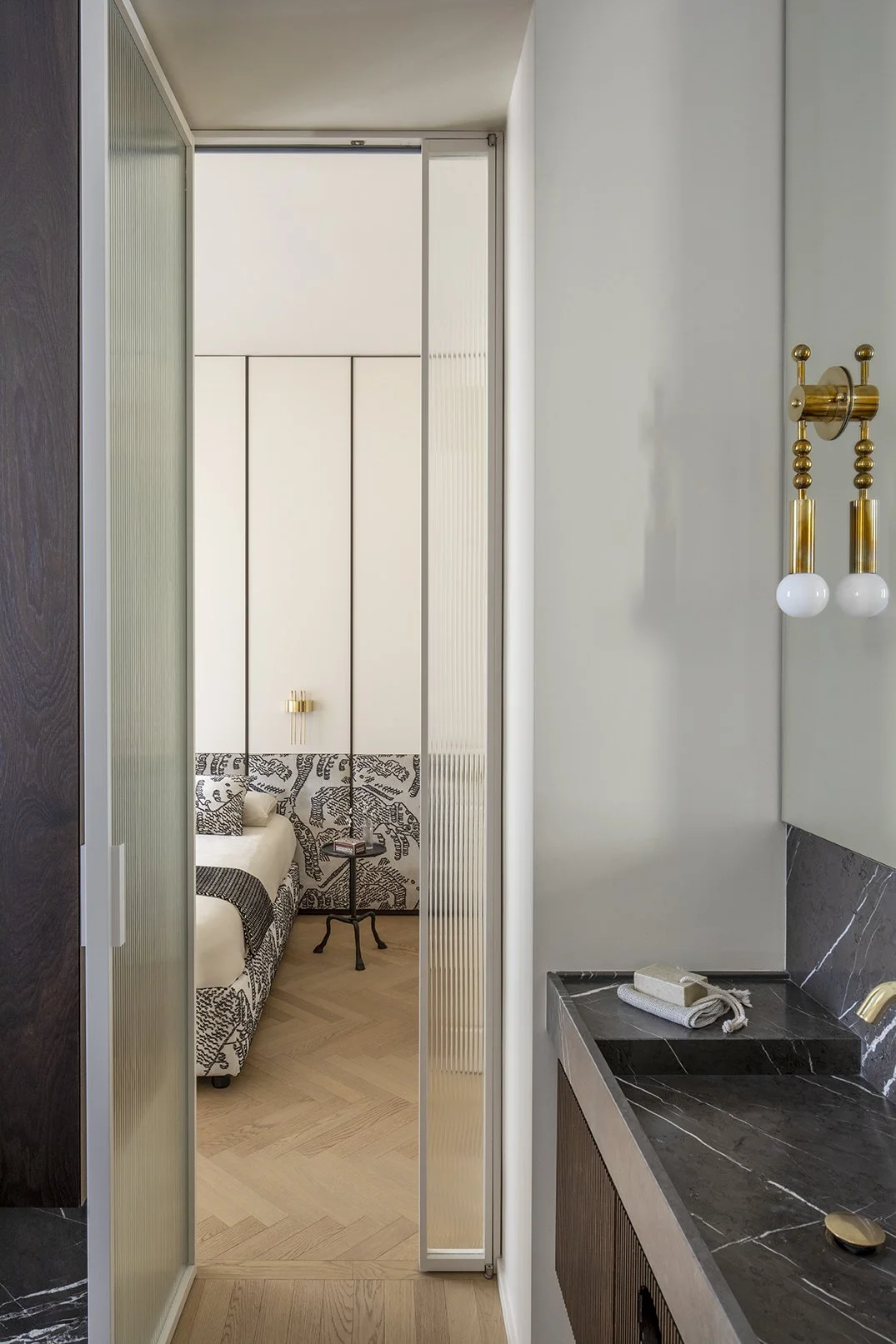 私人公寓002 · 瑞维亚（注：REVERIA为自创词，这里按音译处理） -25