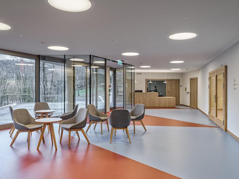 儿童和青少年精神病学丨瑞士丨phalt Architekten-4