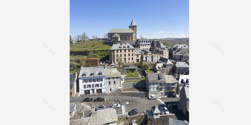 Cœur de village de Laguiole - CoCo architectureCoCo architecture-3