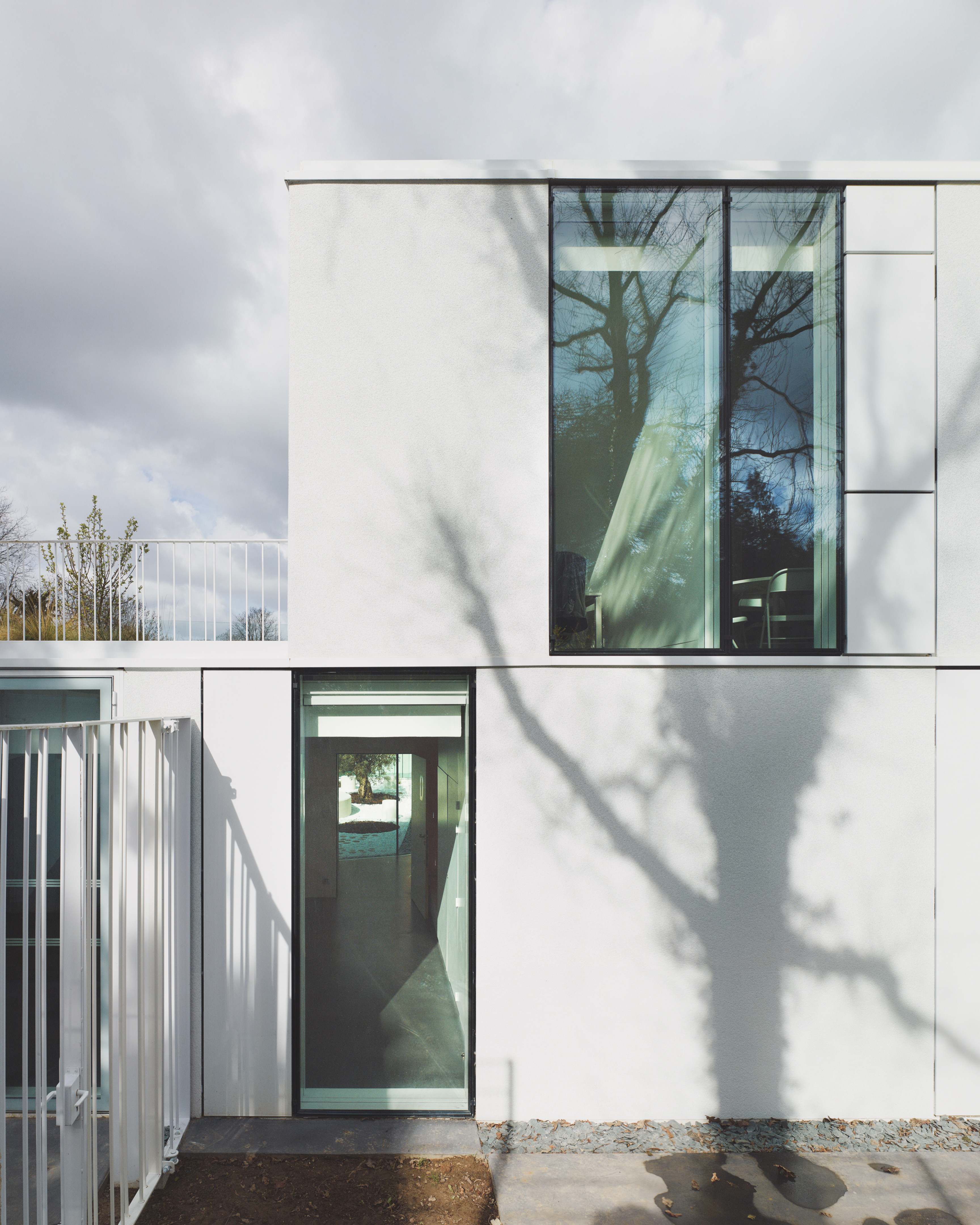 儿童精神病医院 | 温馨家园般的室内设计-11