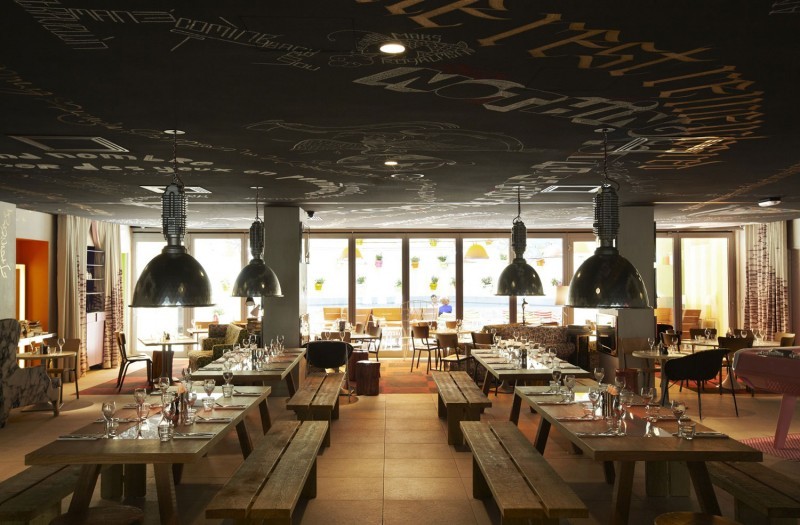 Mama Shelter by Philippe Starck-21