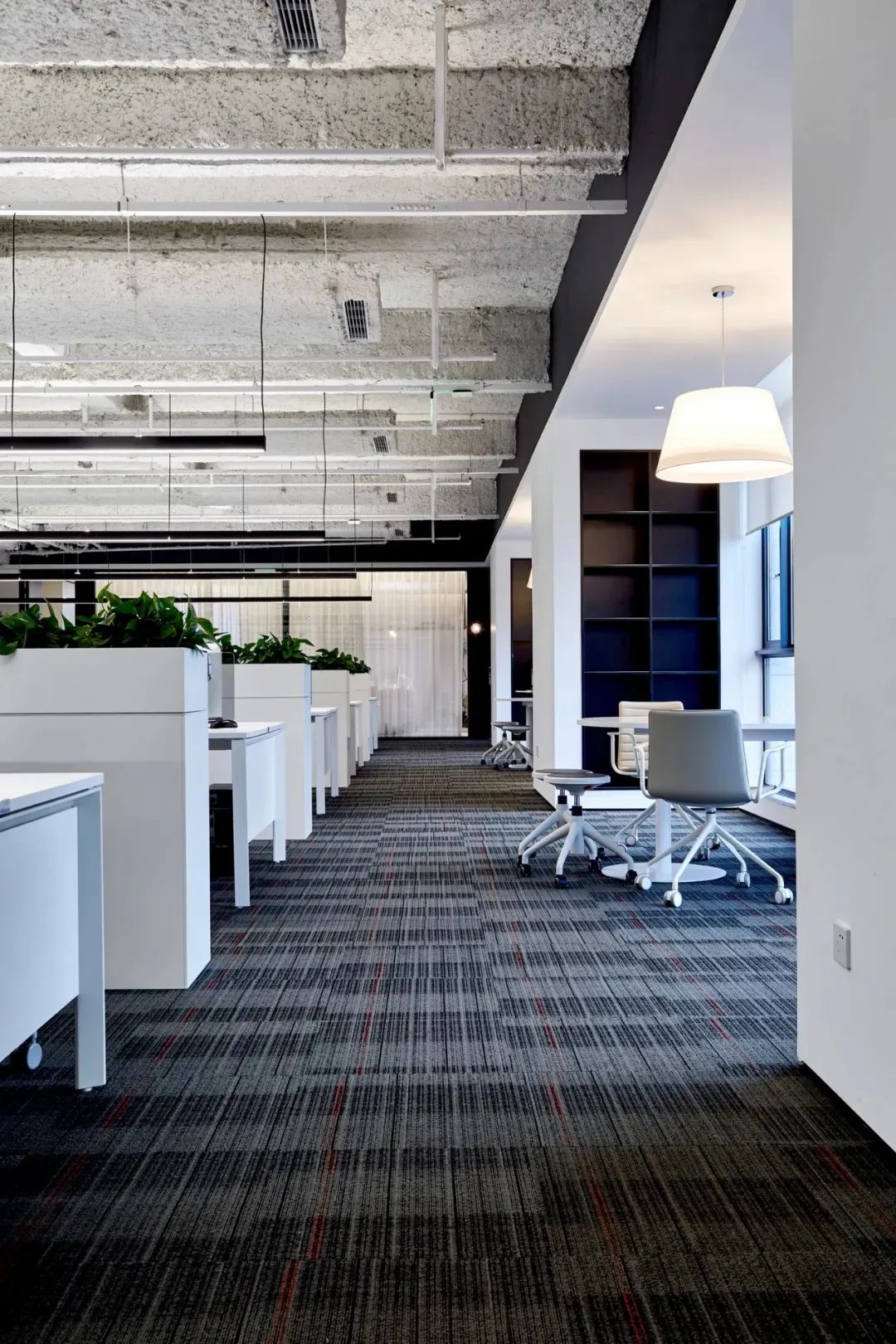 玉米之家 | 宁波 1300 平米生态办公空间设计-14